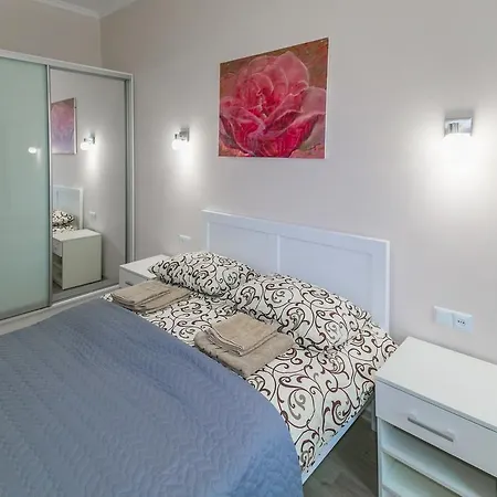 Apartamenty U Centri Lvova - Lviv Exterior photo