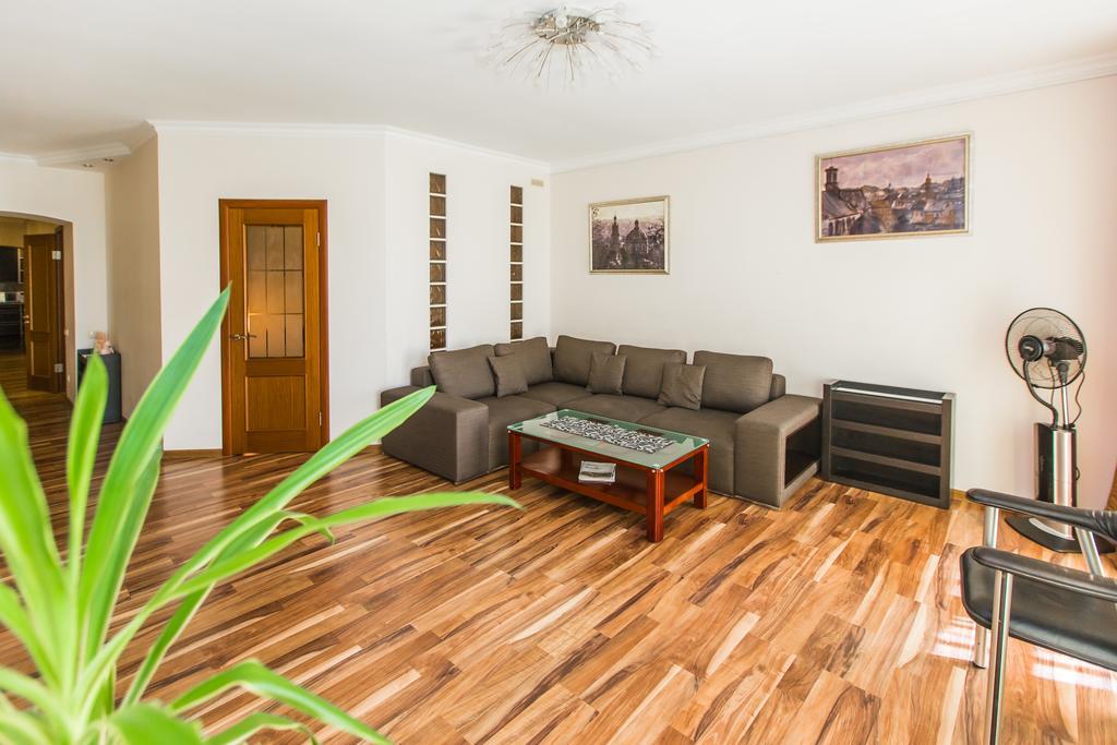 Apartment U Centri Lvova - *